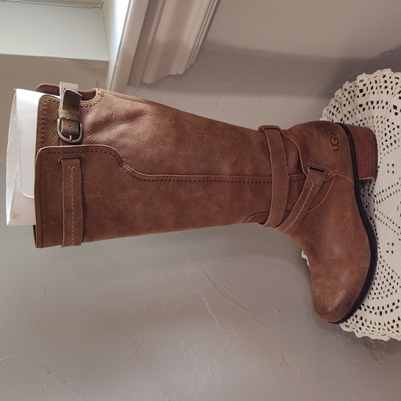 UGG Australia Darcie Tall Distressed Leather Riding Boots Buckle Women US 10 - Picture 8 of 17